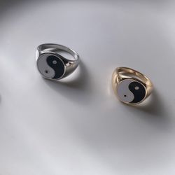 Yin Yang Rings