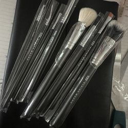 8pcs Elaina Brado Makeup Brushes