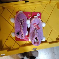 Barbie Skates Slippers Small 5/6