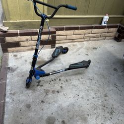 Fliker Scooter