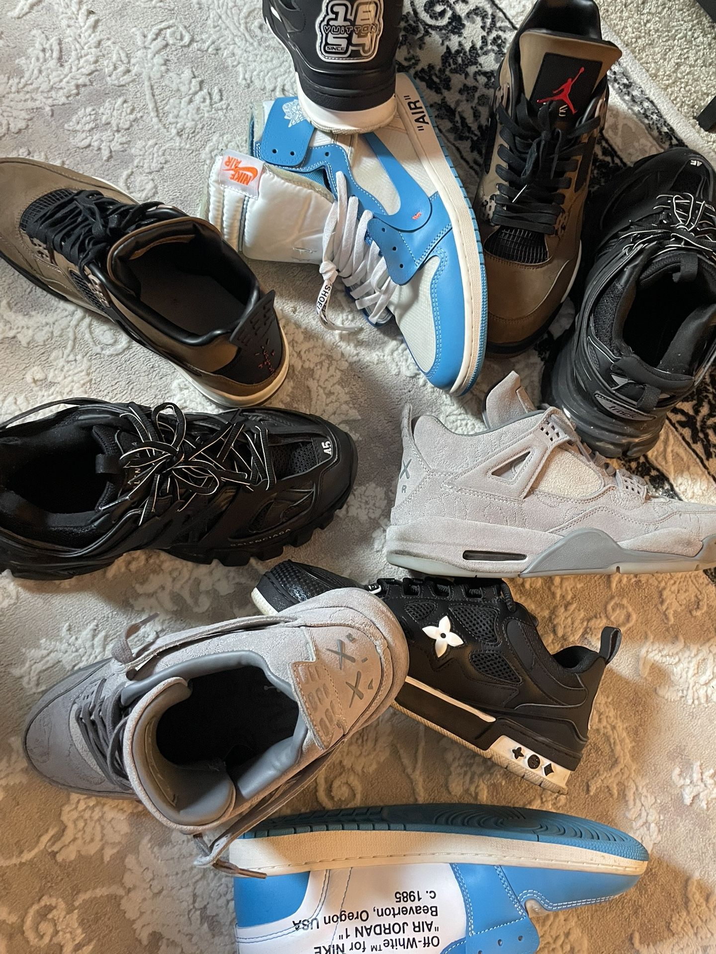 Selling Unwanted Shoes (DM For Meetup)