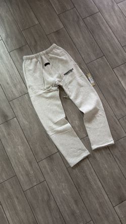 Fear of God ESSENTIALS Light Oatmeal Sweatpants