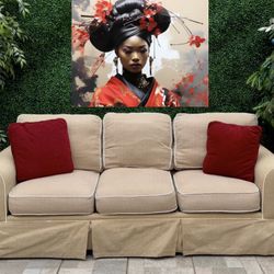 (Free Delivery 🚚) Paula Deen Beige Starter Couch