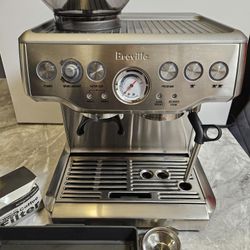 Breville Espresso Machine BES870XL