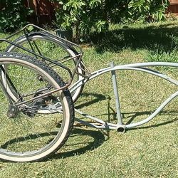 SCHWINN TRIKE LOWRIDER 