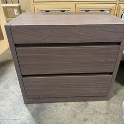 One Nightstand (15.7" D x 25.9" W x 23.6" H)