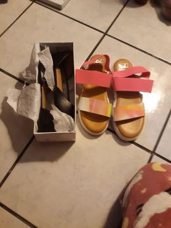 Vendo Estos 2 Pares Son Nuevos Size 10 