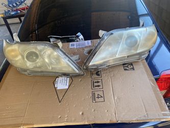 Toyota Camry 2009 -2010 luces originales $50 x las dos