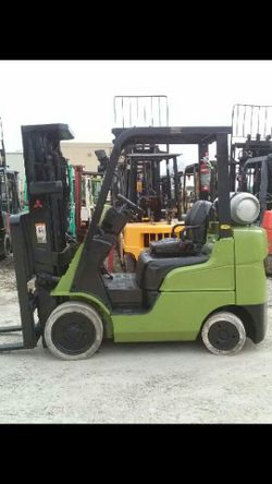 Forklift