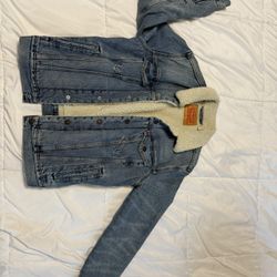 Levi’s Light Denim Sherpa Jacket