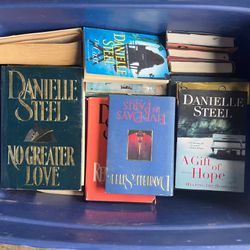 Complete Danielle Steele Book Collection