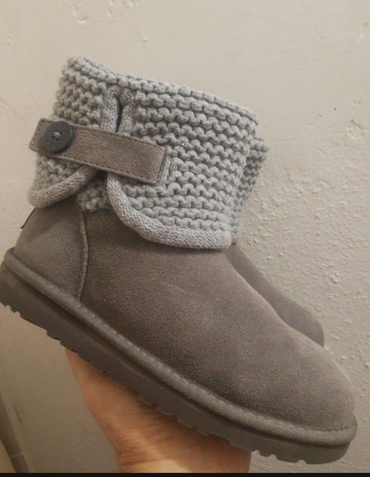 UGG Australia Women's Suede Brown Leather Sheepskin Ankle Boots Size 3