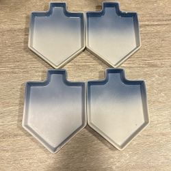 Hanukkah Plates