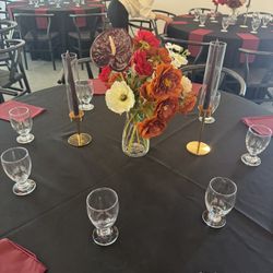 Table Centerpieces W/ Vases (12)