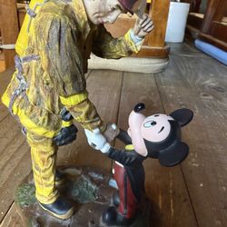 Rare Charles Boyer - A Disney Tribute To Firefighters Mickey Mouse Figurine 