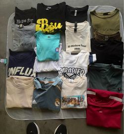 Mixed Lot of 15 Used T-Shirts