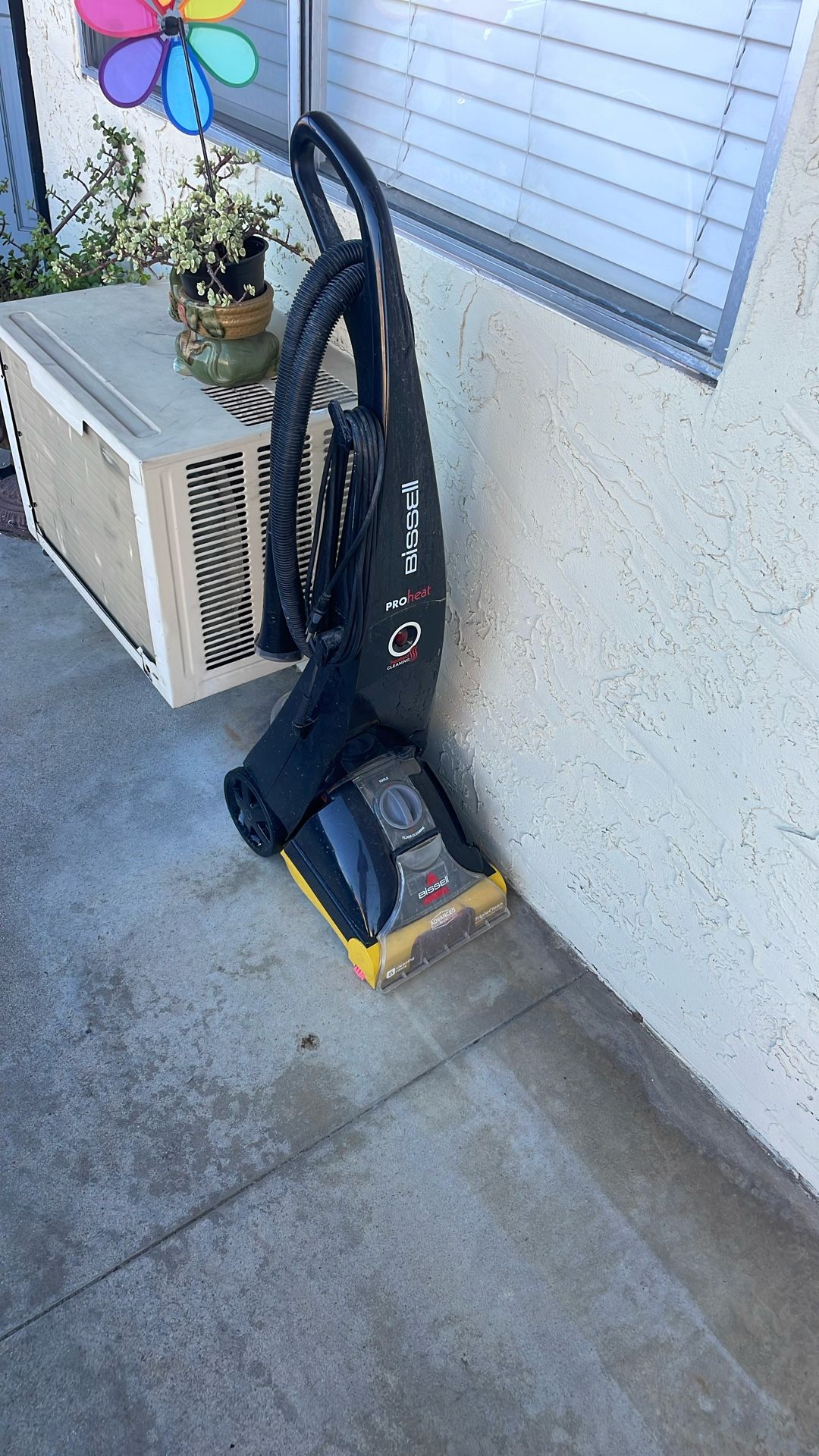 Bissell carpet cleaner