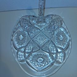 VINTAGE crystal flat leaf shaped with handle glass candy dish $5 FIRM