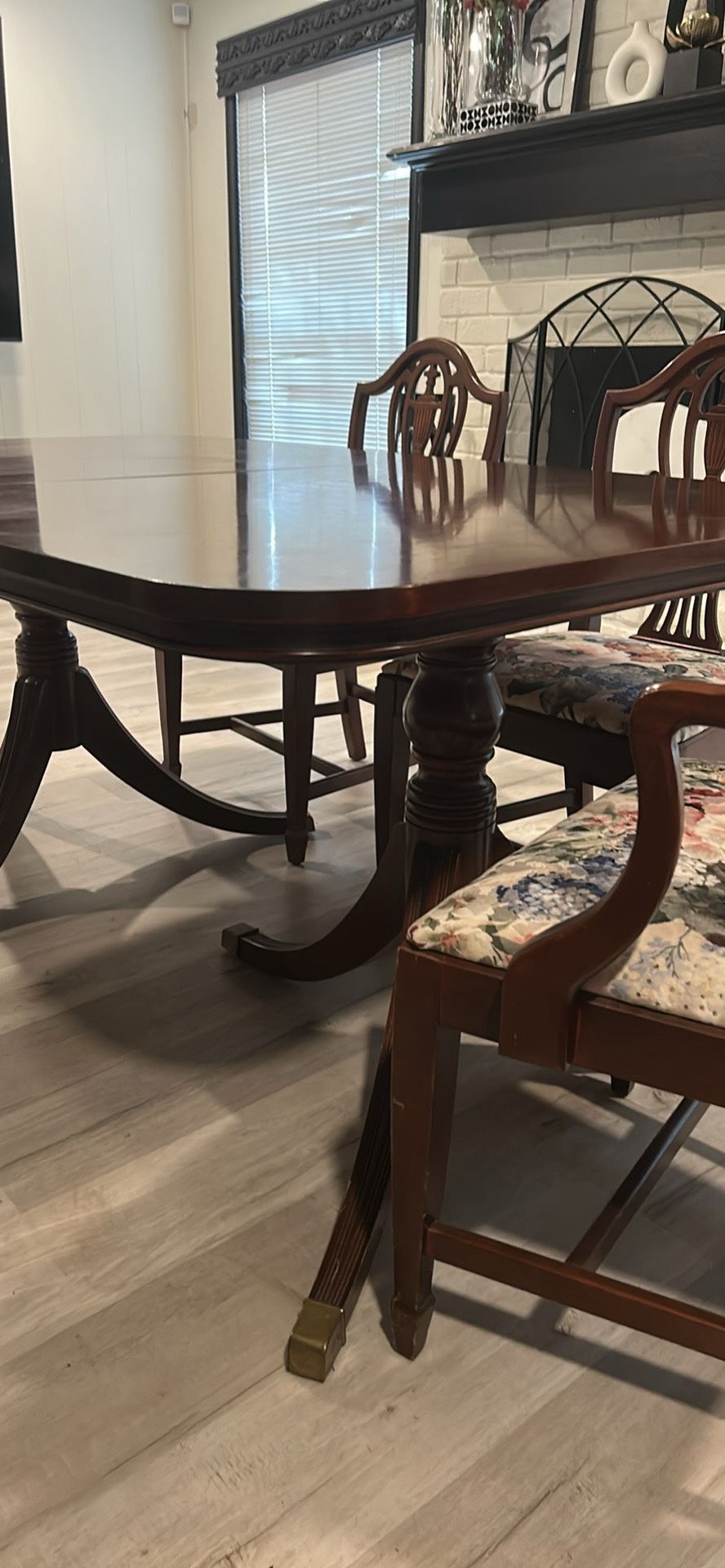 Antique Table-comes With 6 Chairs