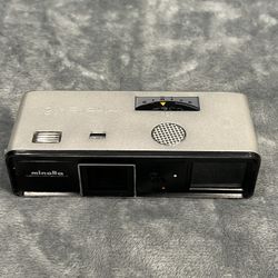 Minolta 16 Model P subminiature film camera