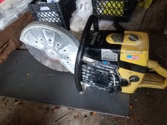Concrete saw