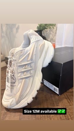 Size 12M adidas Adistar Jellyfish Pharrell Williams White