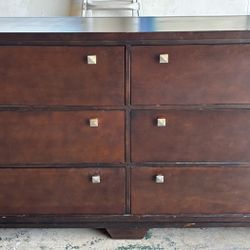 Large Quality Wood Dresser (used)