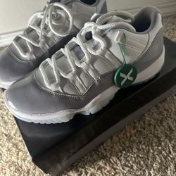 Jordan 11 Retro Low Cement Grey 