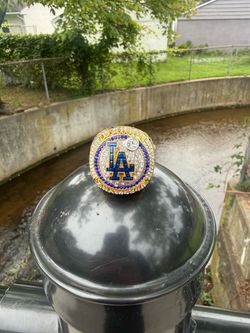 LA Dodgers World Series Ring Replica