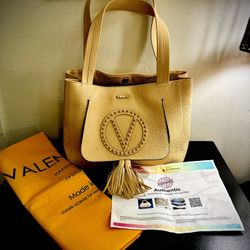 60% OFF RETAIL - NWT MARIO VALENTINO BAG 