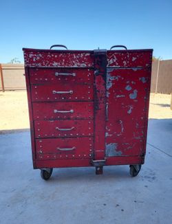 Gorgeous Antique Tool Box