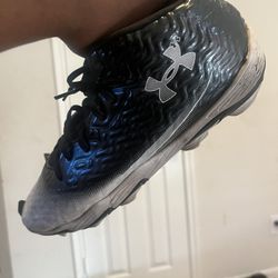 Under Armor Cleats Size 10