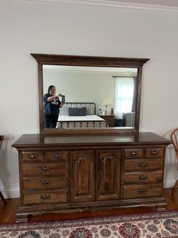 Dresser with mirror
