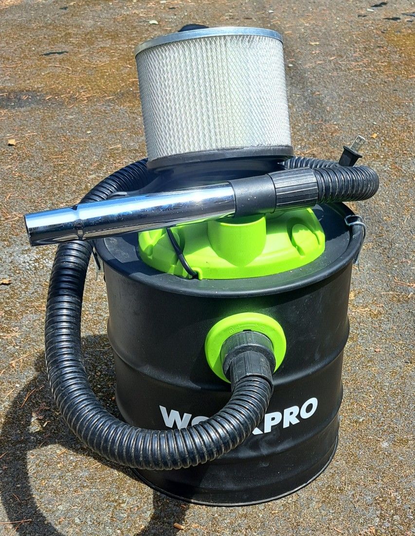 Workforce 5.2 Gallon Ash Vacuum Cleaner