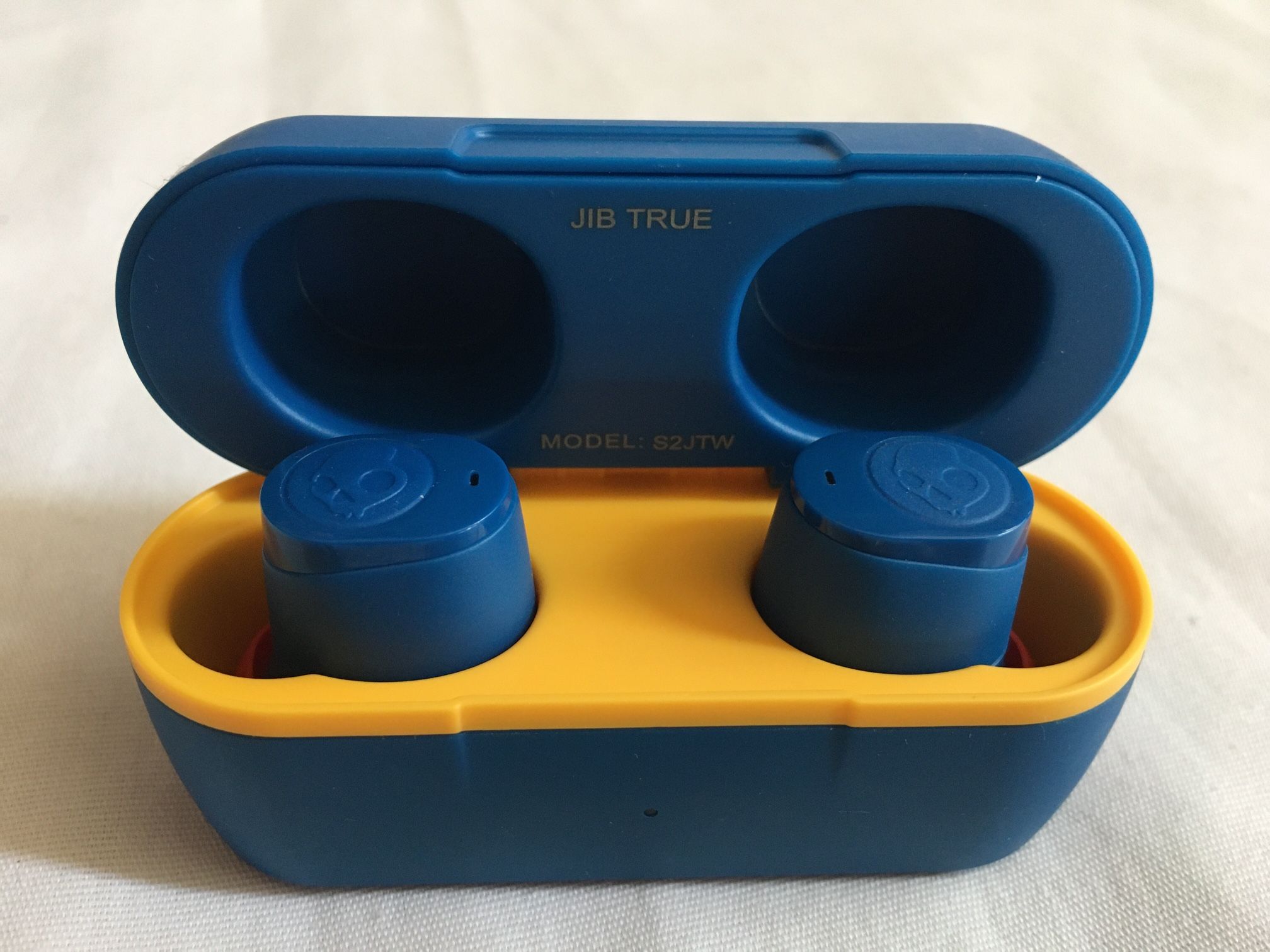 SKULLCANDY JIB TRUE Blutooth WIRELESS EARBUDS EARPHONE — NO BOX — LIKE NEW ❤️ MOTHER’S DAY GIFT ❤️ 🇺🇦 Stand  With UKRAINE COLOR 🇺🇦🇺🇦🇺🇦