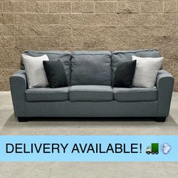 Like New Gray Couch Sofa from Ashley (DELIVERY AVAILABLE! 🚛💨)