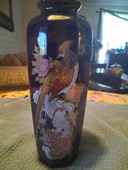 Vintage porcelain blue cobalt Japanese vase