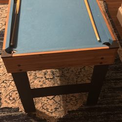Mini Pool Table 