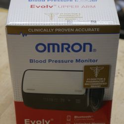 Omron BP7000 Evolv Wireless Upper Arm Blood Pressure Monitor NEW Sealed
