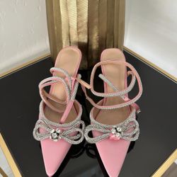 New Women’s Heels Designer 