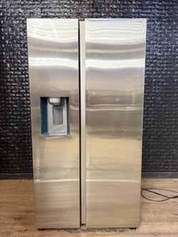 SAMSUNG REFRIGERATOR w/WARRANTY! R3184A