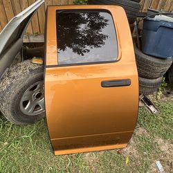 09-18 Dodge ram rear driver door