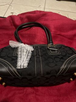 Authentic Y2K COACH SIGNATURE SATCHEL NEVER USED