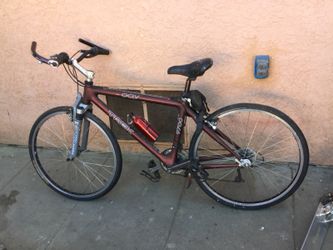 Trek 9700 OCLV Mountain Bicycle with Carbon Frame