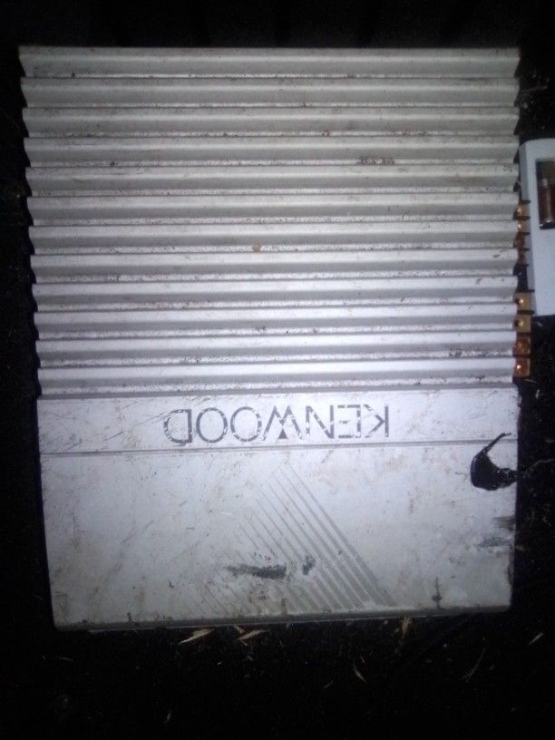 Kenwood 4 Channel Amp