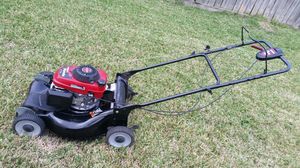 Photo Craftsman 21in self-propelled. variable speed mower with Honda motor yes still available