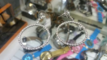 Rhinestone earings