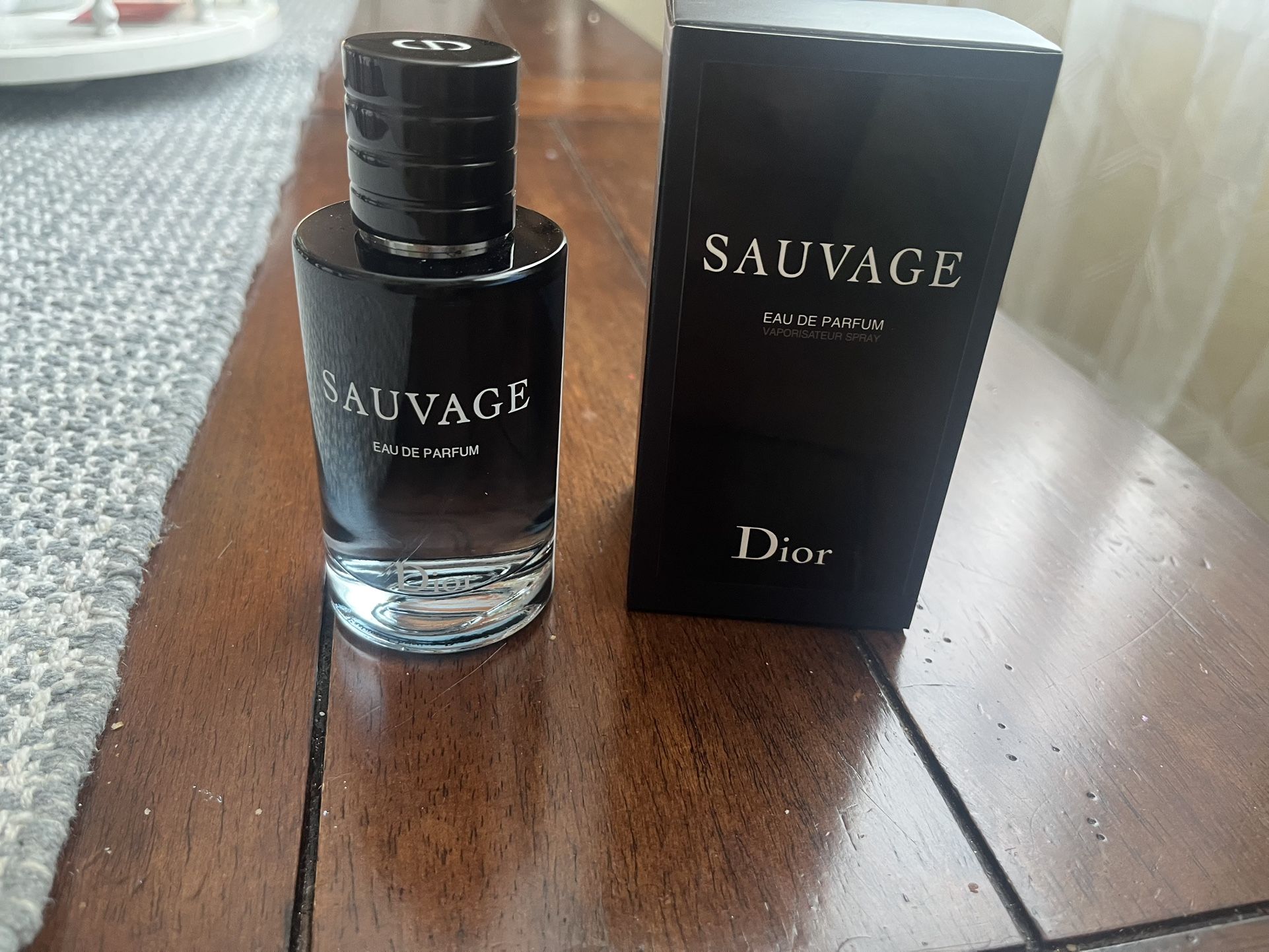 Dior Sauvage Eau De Parfum