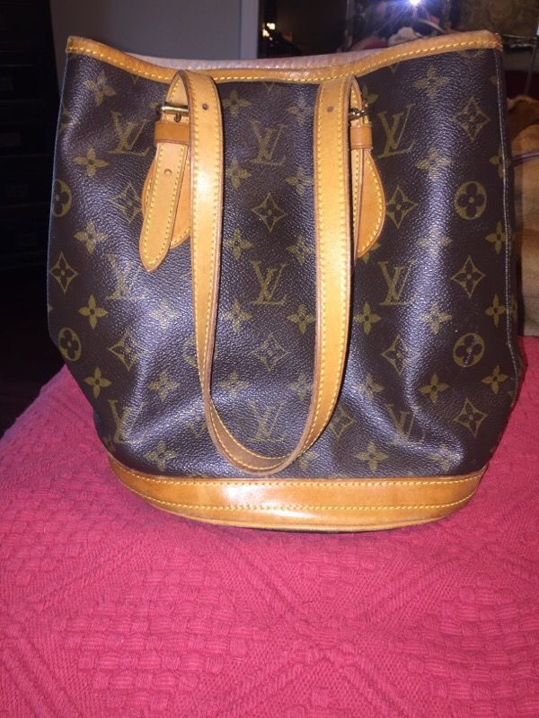 Replica Louis Vuitton Bag