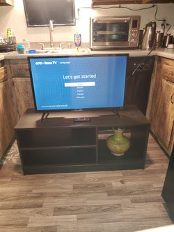 32" Smart TV 📺 With Stand 